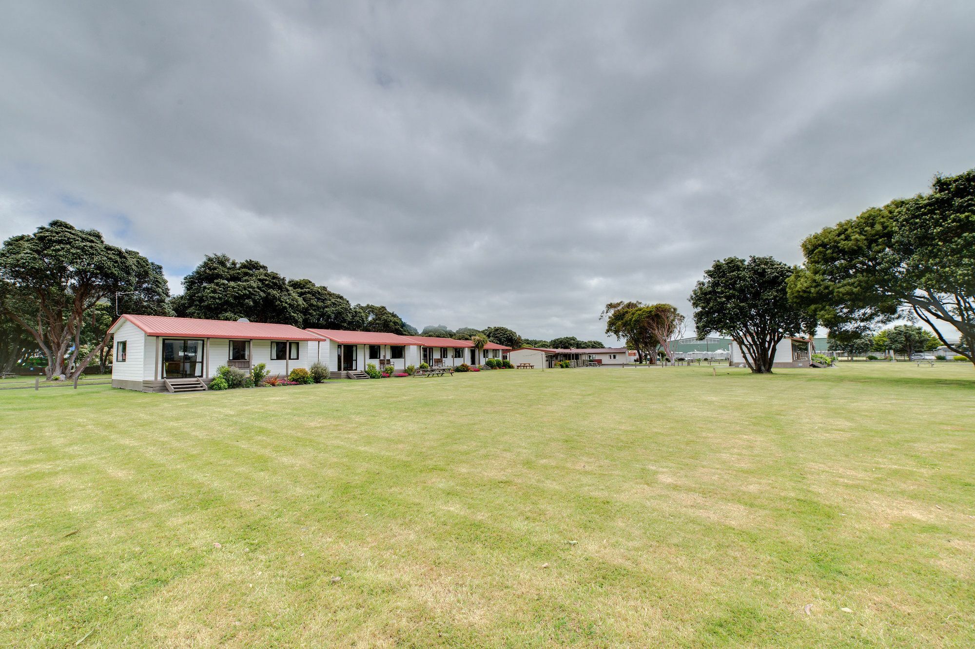 Wellington Top 10 Holiday Park Лоуэр-Хатт Экстерьер фото