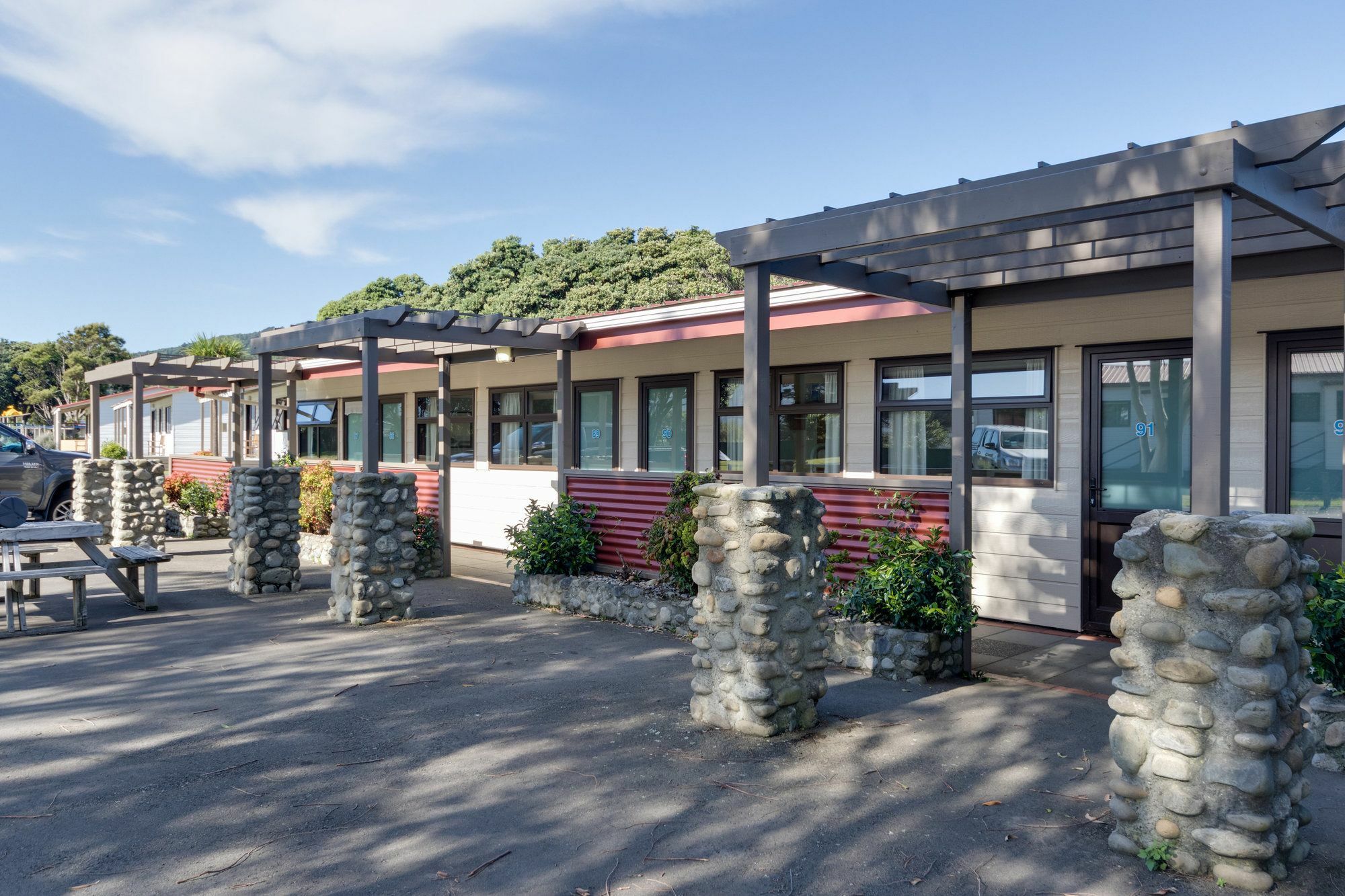 Wellington Top 10 Holiday Park Лоуэр-Хатт Экстерьер фото