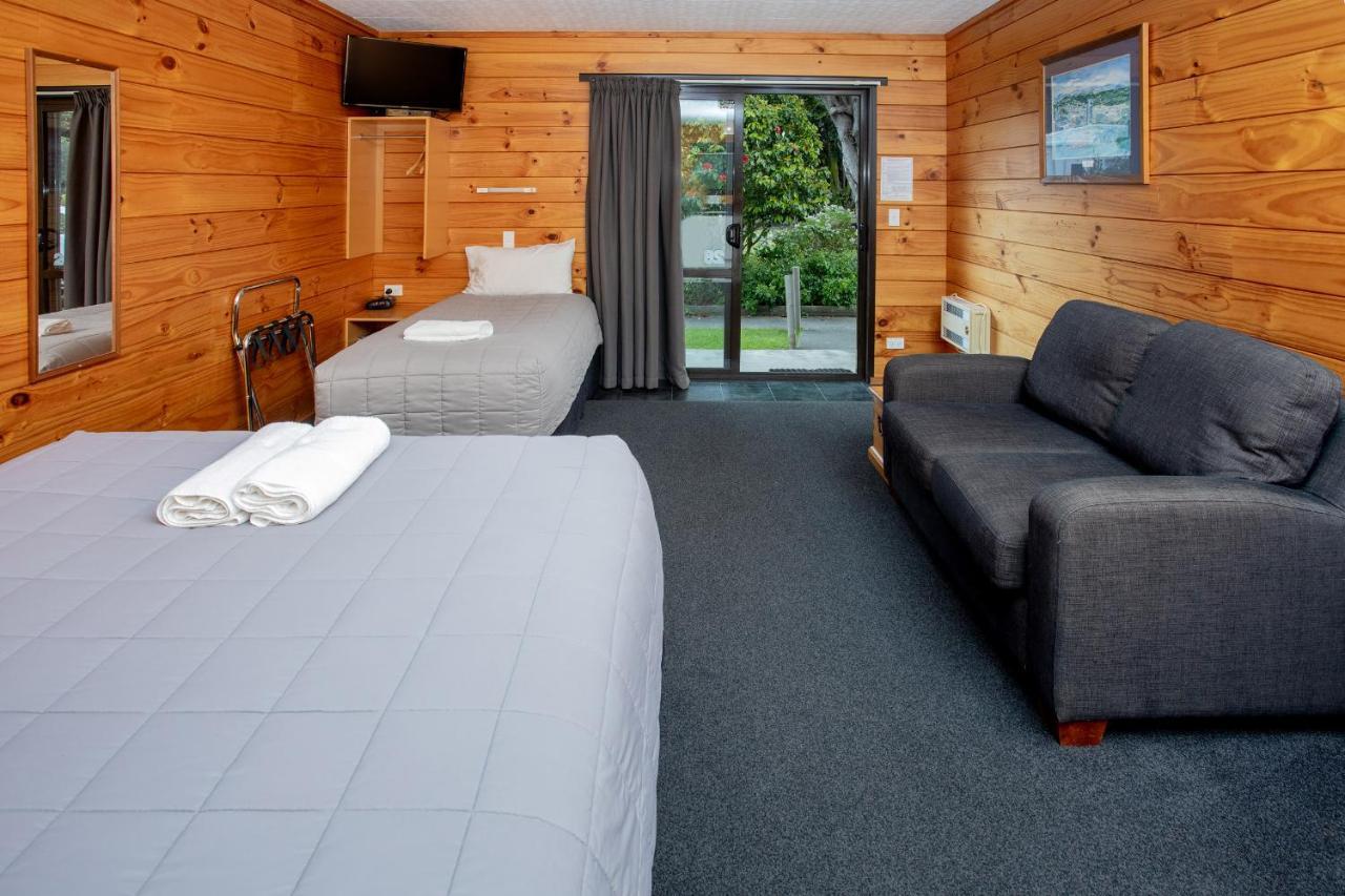 Wellington Top 10 Holiday Park Лоуэр-Хатт Экстерьер фото